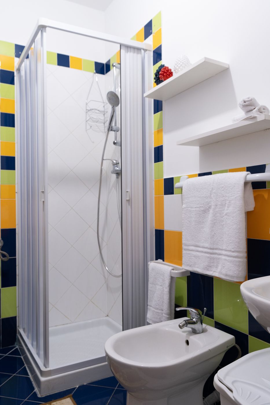 Bagno con doccia