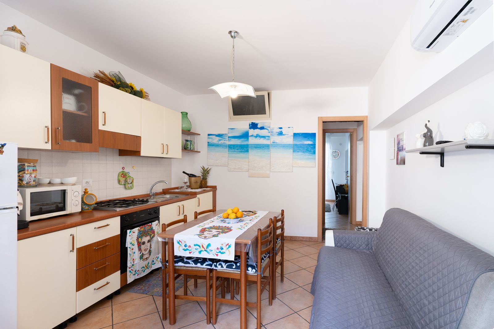 Cucina e zona giorno